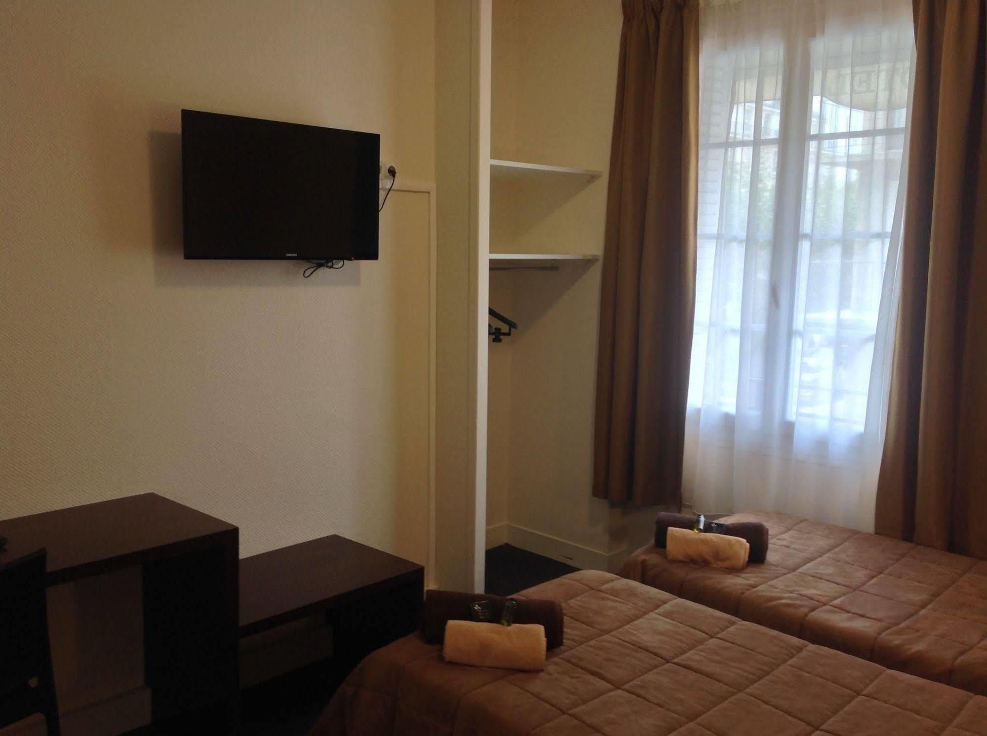 Hotel De La Paix Caen Zewnętrze zdjęcie