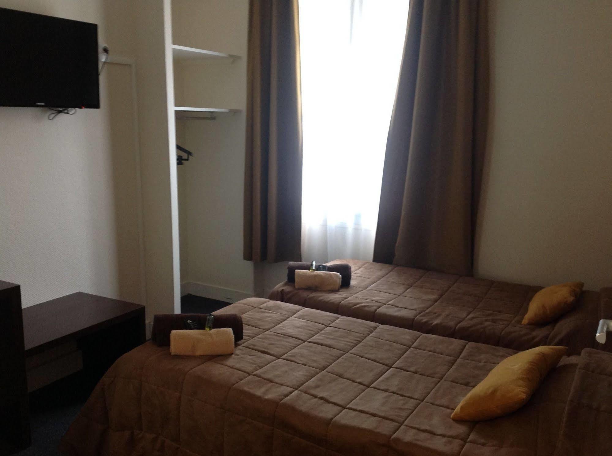 Hotel De La Paix Caen Zewnętrze zdjęcie